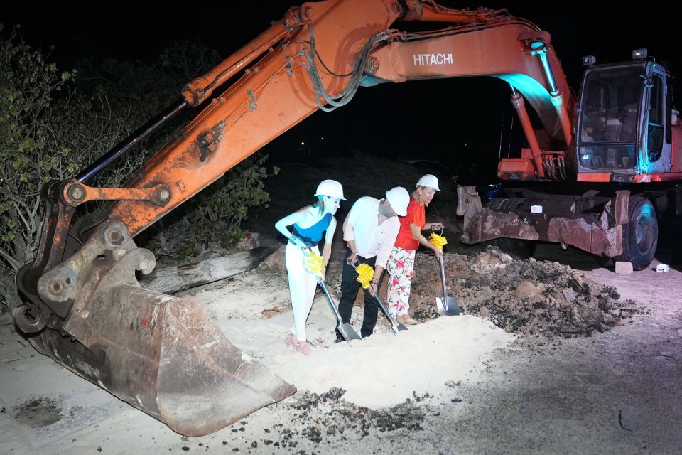 Mp Groundbreaking Rodgers Beach 11 Sep 1