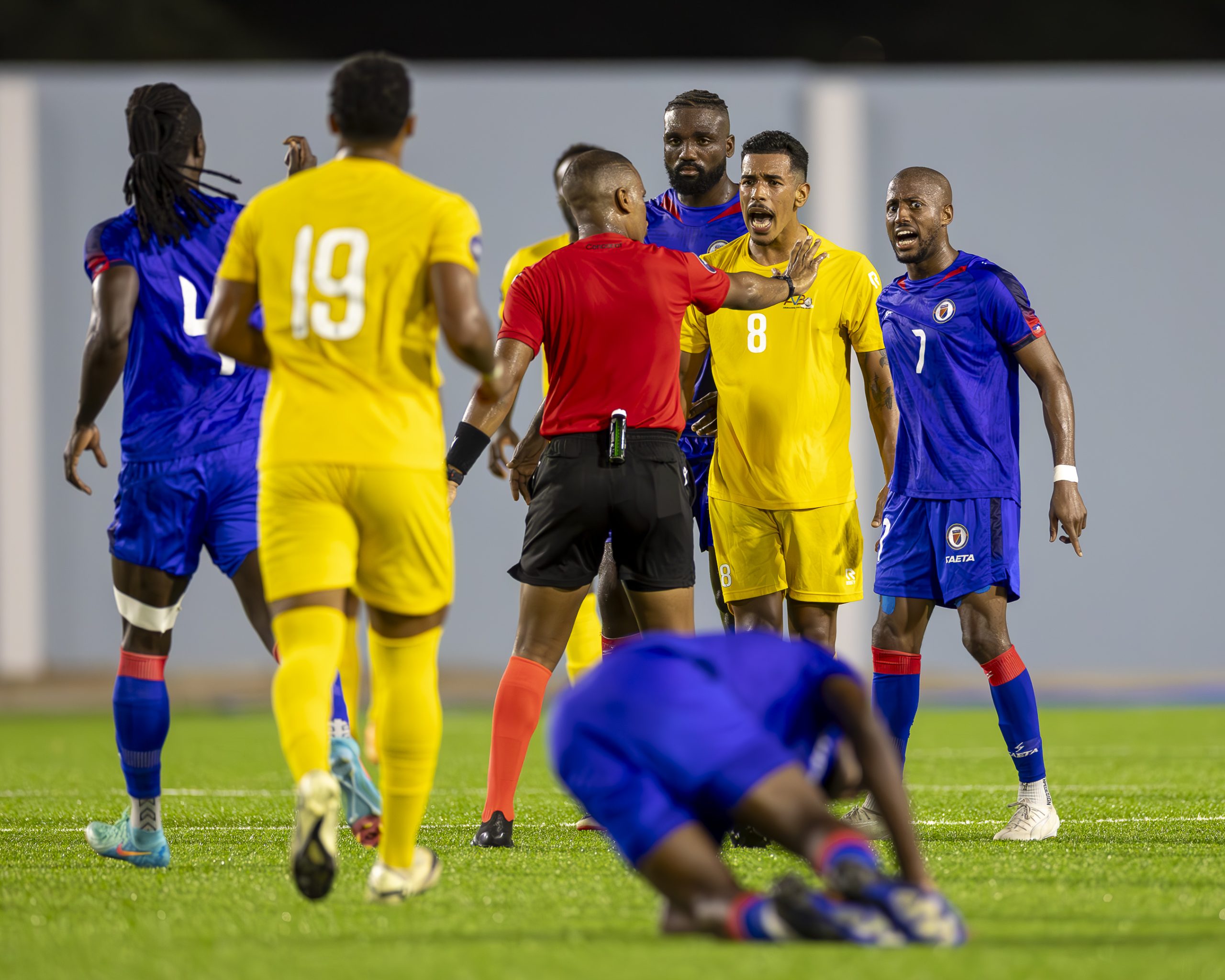 Futbol Aruba Haiti 2 Scaled