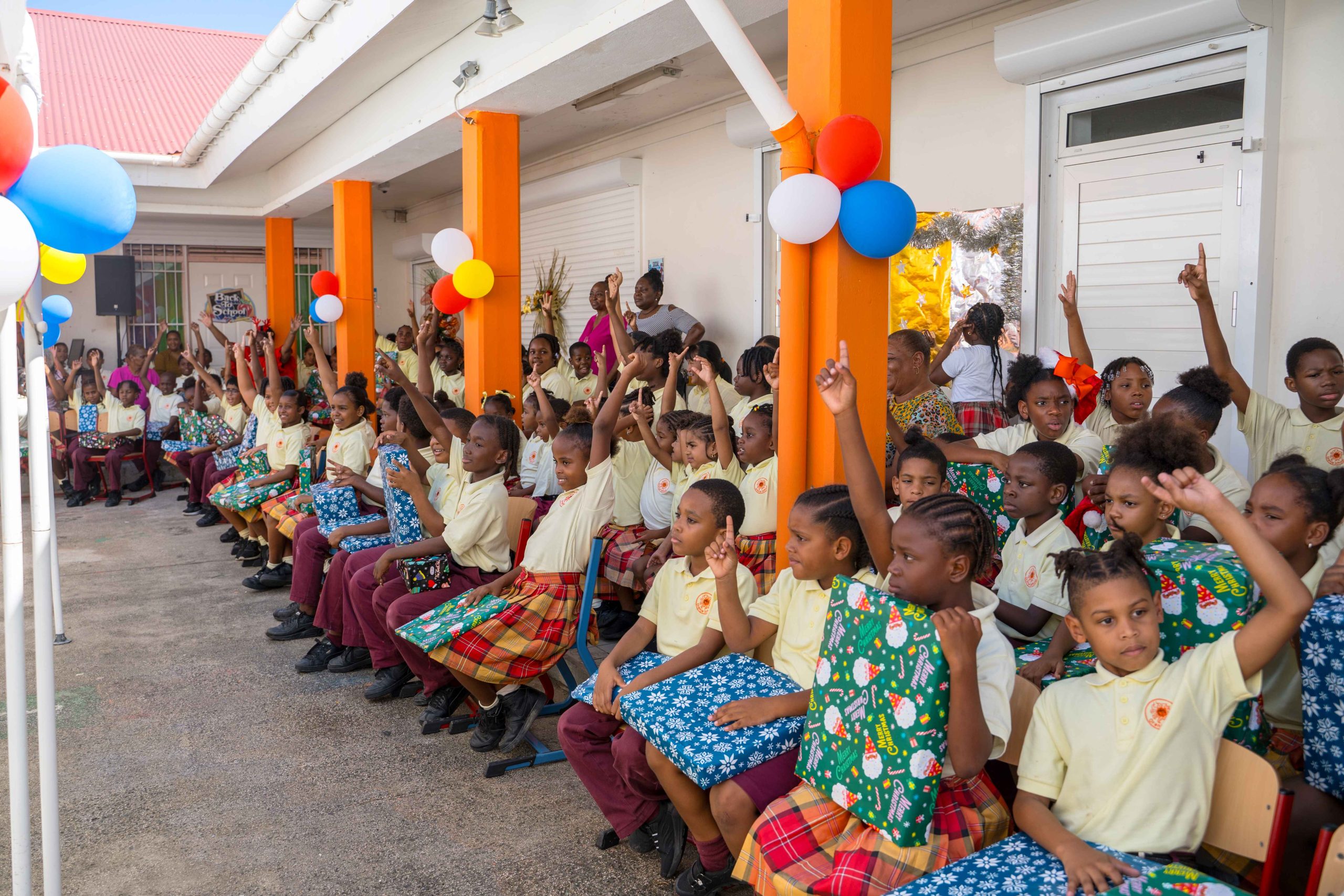 Fcca Gift Holiday Project 2024 At Oranje School Pupils Ready For Santa Scaled